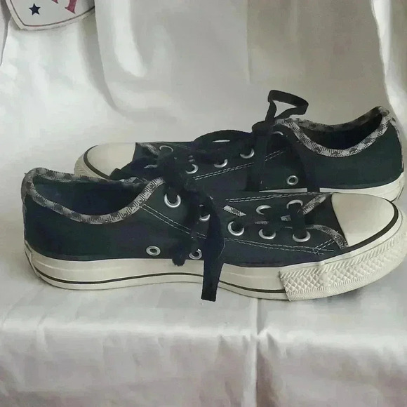 All star converse sneakers - Picture 8 of 11